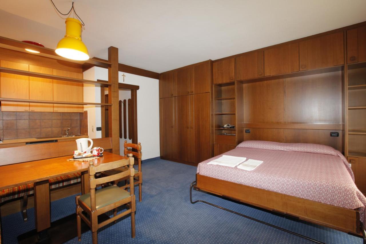 Hotel Carlone Брегуццо Экстерьер фото