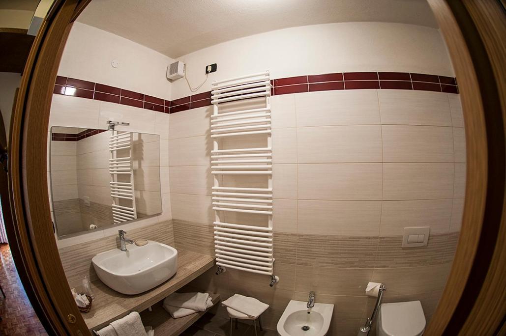 Hotel Carlone Брегуццо Экстерьер фото